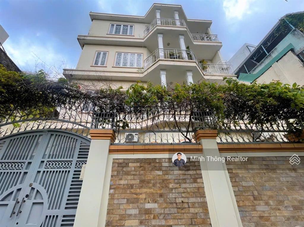 Nhà thật 100%! hxh  4t  dt 12x17m (165m²) vuông vức chỉ còn 22.7 tỷ nguyễn văn trỗi, pn