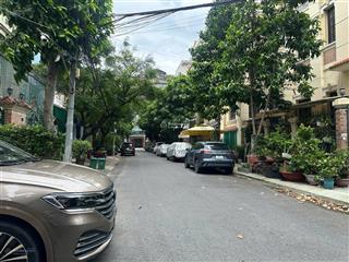 Độc tôn mt phan xích long! giá 40 tỷ ngang lớn 6 x 10= 61m² 2mt kết cấu 4 tầng có hdt 120tr/ th