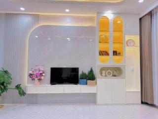 Nhà 1 trệt 1 lầu phường Tân Hiệp ,TP.HCM