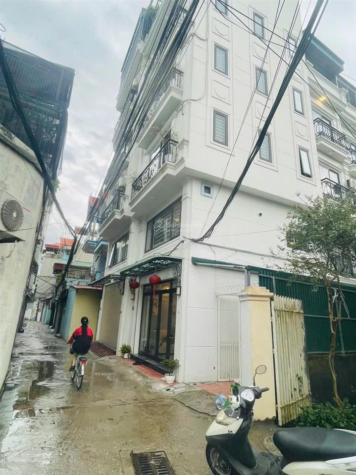 Em bán mảnh đất đẹp tại ngõ 197 phúc lợi ( ngõ chợ phúc lợi