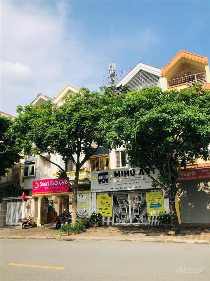 Chính chủ bán nhà lk mặt phố bùi thiện ngộ kđt việt hưng, long biên