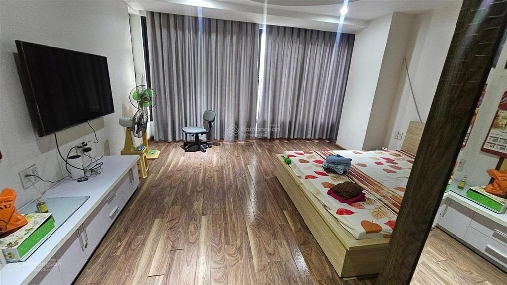 Bán nhà 2 mặt phố tại nguyễn văn hưởng, 152m2, view đẹp, giá cực tốt