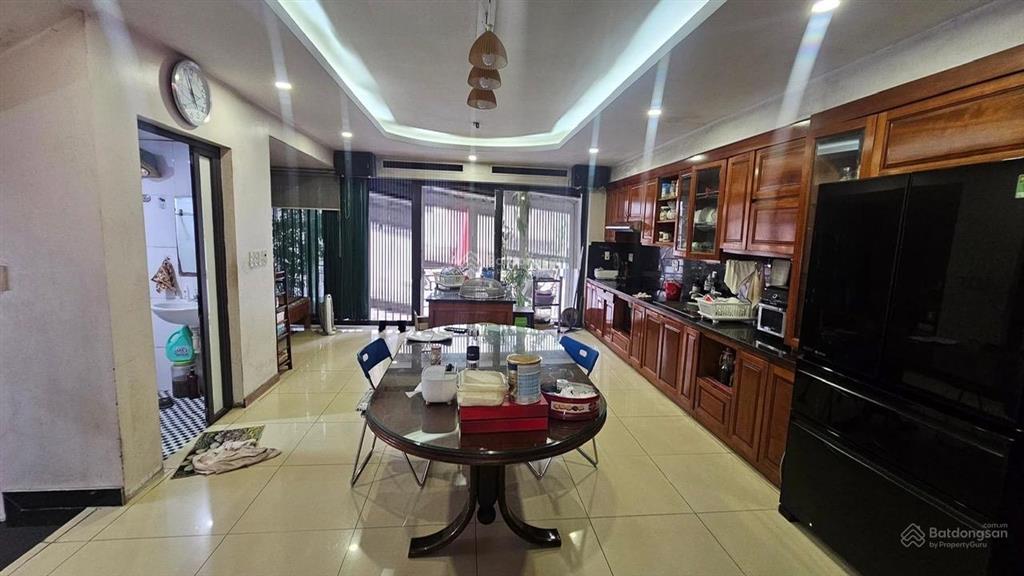 Bán nhà 2 mặt phố tại nguyễn văn hưởng, 152m2, view đẹp, giá cực tốt