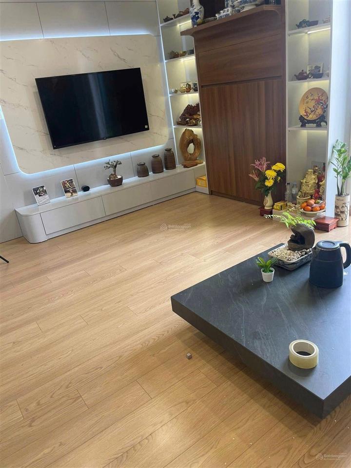 Bán căn hộ 70m2 tòa no10 happystar tower giang biên