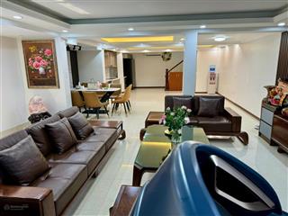 Cho thuê nhà làm văn phòng mặt đường ngô gia tự, p.việt hưng, dt 130m2, 5 tầng. giá 35 triệu.