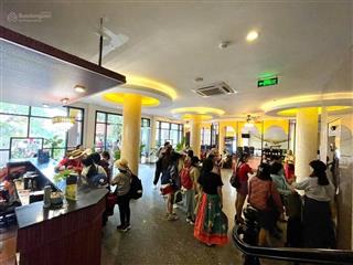 Doanh thu 3tỷ/năm, biển cửa đại 517m2, 36 phòng full, chỉ 55tỷ cửa đại, hội an