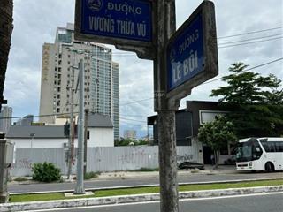 101m2, vị trí vàng trong làng du lịch biển sơn trà, mặt tiền vương thừa vũ chỉ 26.5 tỷ.