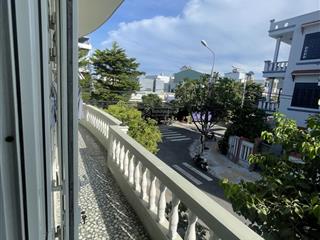 Lô góc 2 mặt tiền 157m2, có gara ô tô, 3 tầng chỉ 16.9 tỷ võ duy ninh, sơn trà.