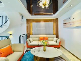 Chủ gửi bán gấp nhà đẹp 3 tầng ngay cư xá lữ gia chỉ nhỉnh 7 tỷ còn tl sổ sẵn công chứng ngay