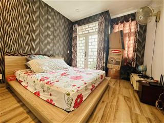 Chủ để 6 tỷ 500 nhà ngay trung tâm quận 3 đường nam kỳ khởi nghĩa sổ hồng chính chủ, giá còn tl