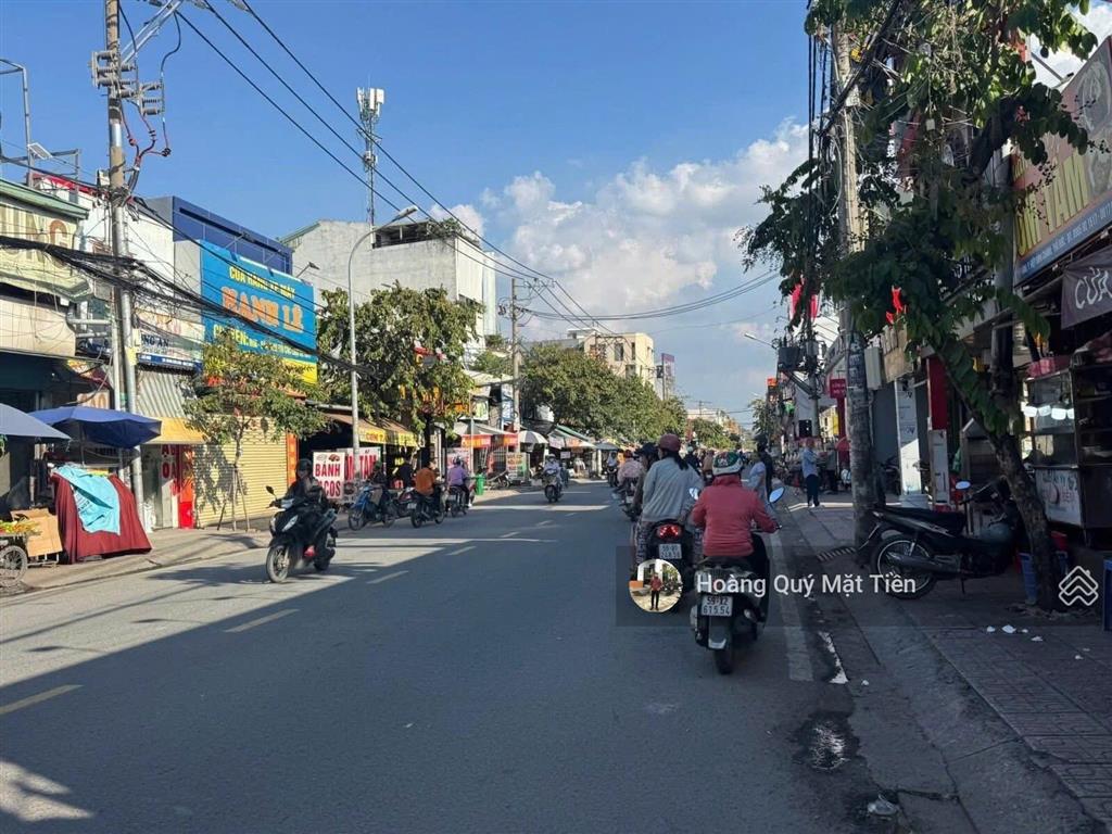 Mt hiệp bình ~ 11m*41m = 450m2 (chợ hiệp bình). ctxd hầm + 6 tầng  khu kd sầm uất. bán 135 tr/m2