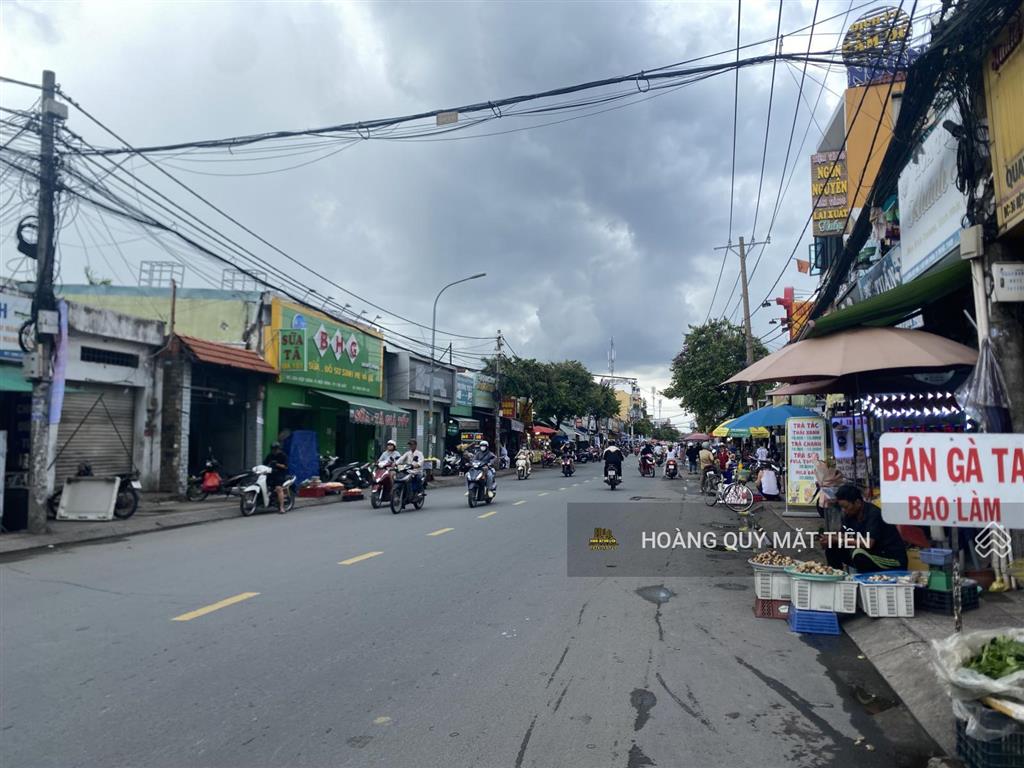 Mt hiệp bình ~ 11m*41m = 450m2 (chợ hiệp bình). ctxd hầm + 6 tầng  khu kd sầm uất. bán 135 tr/m2
