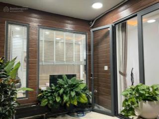 Siêu phẩm! mặt tiền sư vạn hạnh, quận 10, ngang 5,3m kết cấu 5 tầng giá chỉ 18,7 tỷ thương lượng
