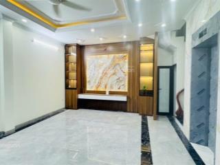 Hơn 12 tỷ nhà đền lừ  thang máy  5 tầng đầy đủ nội thất, ngõ oto, gần đường lớn, sổ đỏ chính chủ
