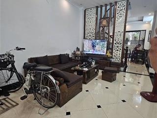 Trương định  10m ra oto tránh đỗ  ngõ to ba gác chạy, thông kinh doanh  nhà đẹp dân xây  10,8t
