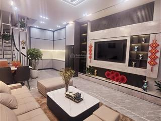 Trương định  nguyễn đức cảnh, nhà đẹp tặng full nội thất  45m2 giá hơn 7 tỷ