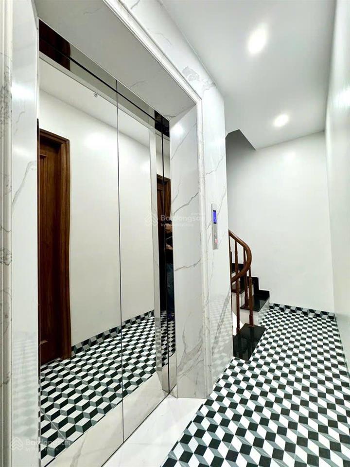 Phân lô đền lừ  kinh doanh vỉa hè  7 tầng thang máy  thông sàn gara oto  giá 19 tỷ