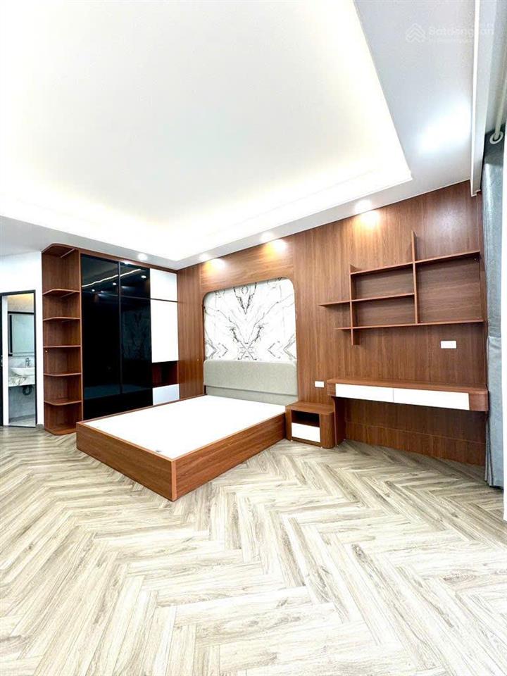 Phân lô đền lừ  kinh doanh vỉa hè  7 tầng thang máy  thông sàn gara oto  giá 19 tỷ