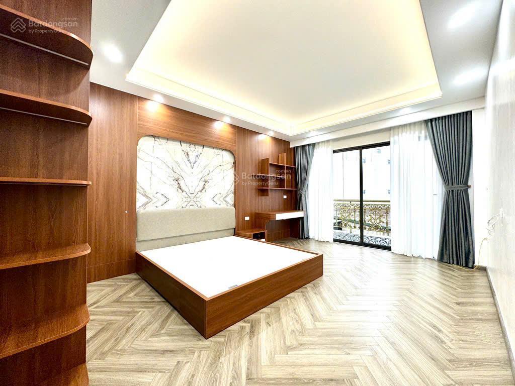 Phân lô đền lừ  kinh doanh vỉa hè  7 tầng thang máy  thông sàn gara oto  giá 19 tỷ