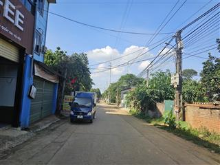 Chính chủ cần bán chục chính thôn 3 phú cát cách tttt xã 500m trợ 300m dt 125 fuff ont mt+h 5,22m
