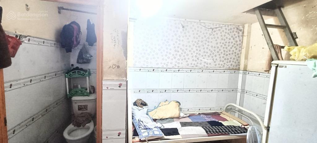 Cg bán đất tặng dãy trọ dòng tiền hơn 100tr/ năm.ngang 8m .hxh 5m 1 căn ra mặt tiền  dỉ an.