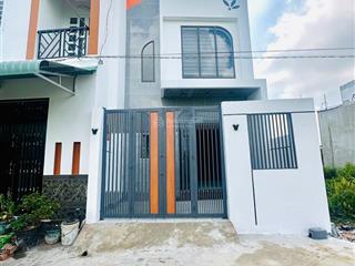 Bán nhà 1 trệt 1 lửng, 3pn gần chợ mỹ hạnh nam, giá 1 tỷ 850 còn tl
