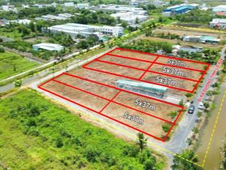 Đất mặt tiền tỉnh lộ 824  sát vinhomes thị trấn đức hòa sổ riêng