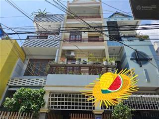 Anh chị chuyển về quê đành nhượng lại căn nhà gần biển gần chợ vĩnh hải nha trang bán nha gần biển