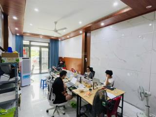 Anh chủ nhờ bán nhà nguyễn khoái hòn sện vĩnh hoà gần biển nha trang có sổ hồng riêng