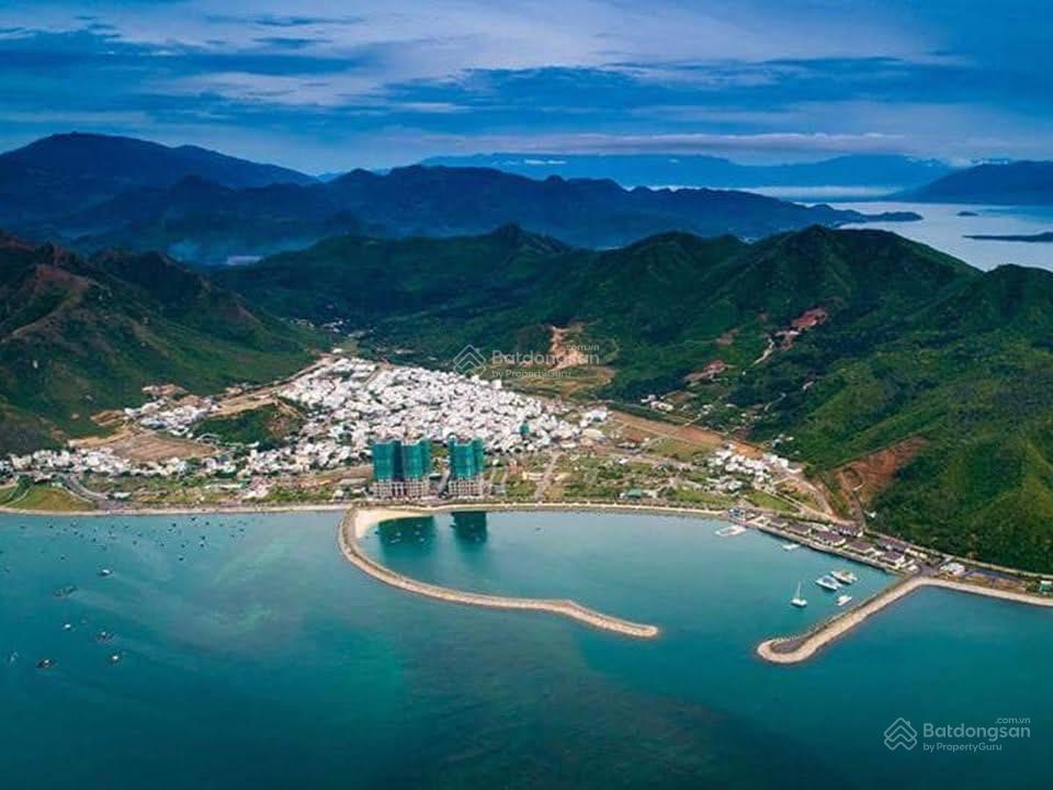 Bán đất ngang 7,7m mặt tiền nguyễn an hòn sện vĩnh hoà gần biển nha trang giá tốt chỉ 70 triệu/1m2