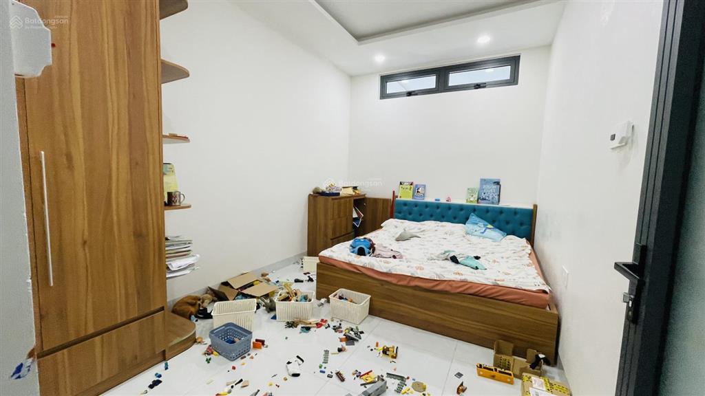 Bán nhà gần biển hòn chồng nha trang đường ô tô giá rẻ ngang đẹp hướng đông sổ hồng hoàn công