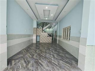 Cần bán nhà 2 tầng  sát tên lửa giáp q6  hẻm xe hơi 4m  5x12m  4.2 tỷ tl