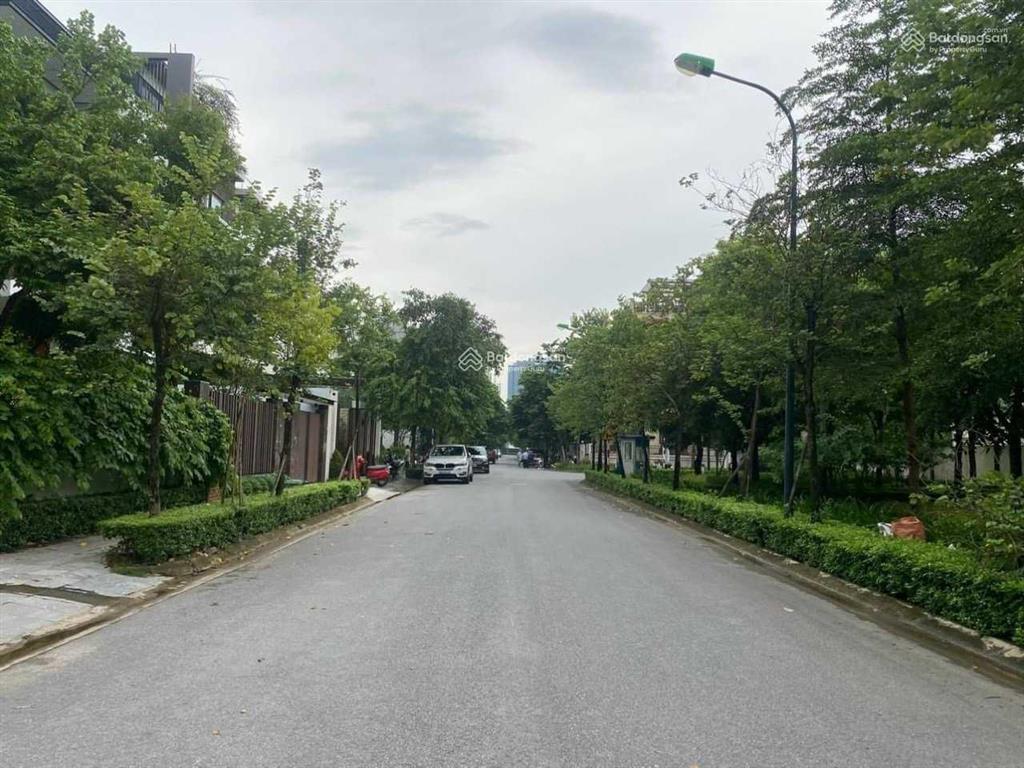 Dt 180m2 biệt thự khu k mới ciputra bán giá tốt cùng khu   0986 436 ***