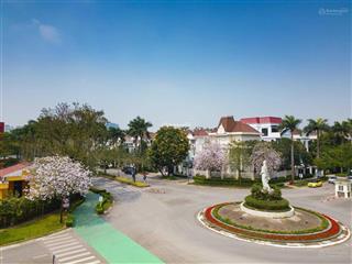 Biệt thự c,d,g giai đoạn 1 ciputra bán  dt 225m giá tốt   0986 436 ***