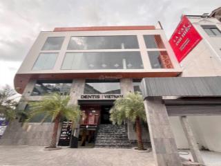 Tôi cần cho thuê tòa nhà mặt tiền nam kỳ khởi nghĩa quận 3  diện tích 10x30