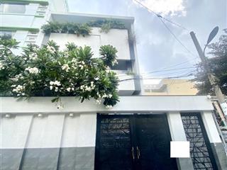 Viila 4 tầng  hầm  dt 180m  ngang lớn 9m  thu nhập 50tr/ tháng  ngay 4 xa lê văn quới