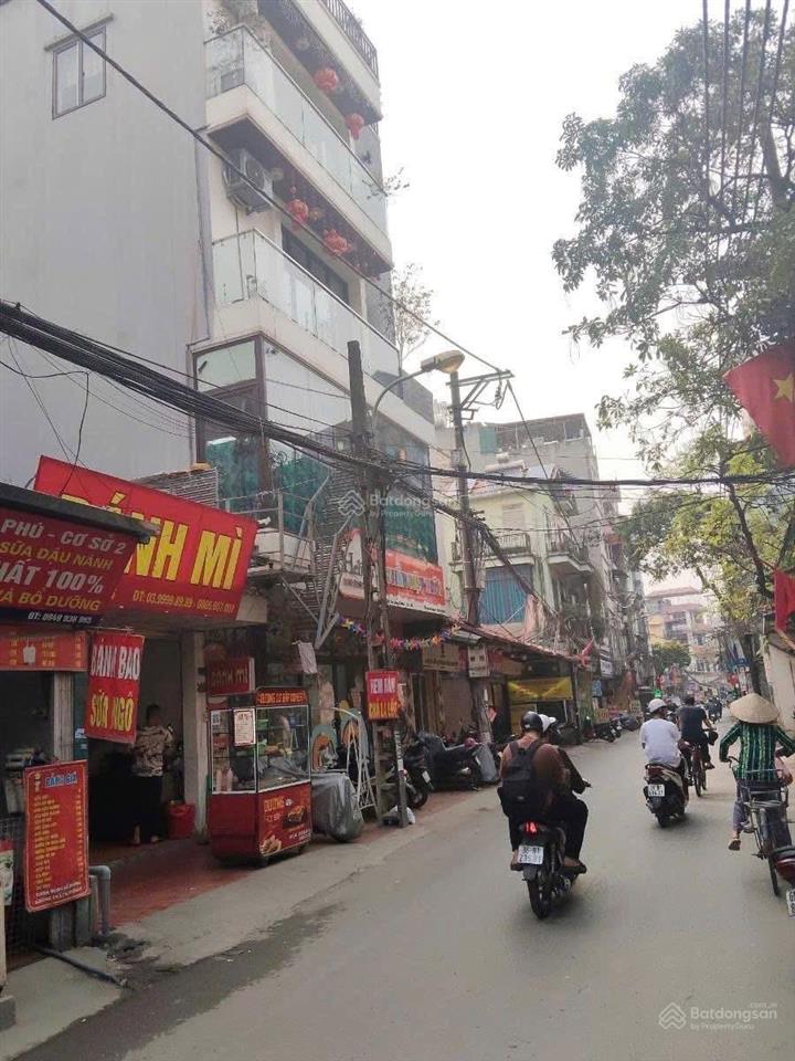 * chính chủ cần bán gấp nhà 2 tầng cách 1 nhà ra phố trần cung 112m , mặt tiền 7,5m , chỉ 18,5 tỷ