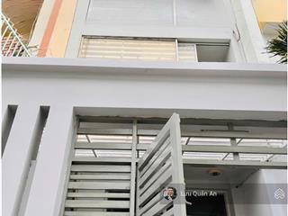 Bán nhà hẻm xe hơi tránh 3 tầng 4x17m hợp làm vp mở cty gần hàng xanh. sổ vuông, giá 12,3 tỷ