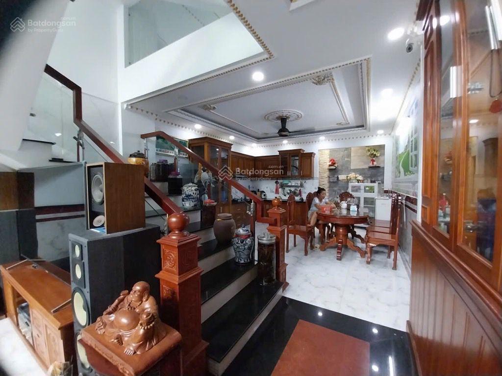 Chính chủ! bán nhà 3 tầng 100m2 ở phước long  thiết kế có sân đậu ô tô  chỉ nhĩnh 7 tỷ