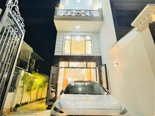 Siêu phẩm cực vip vị trí siêu đỉnh  nhà 5 tầng dt 120m2 (6 x 20) nhà tọa lạc ngay đường hiệp bình