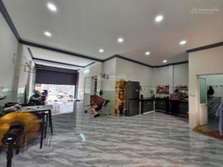 Siêu vip nhà 2 tầng dt 96m ngang 8m dài 12m , ôtô 7 chỗ ngủ trong nhà , đường lý tế xuyên linh đông