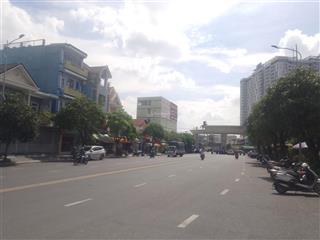 Hiếm, biệt thự phố 4 tầng đường đinh thị thi khu đô thị vạn phúc p hiệp bình phước thủ đức rất vip