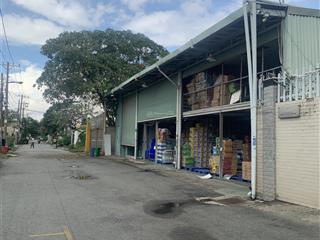 Chính chủ gởi bán nhà xưởng đang kinh doanh dt 400m ngang 20m dài 20m vuông chuẩn mặt tiền đường