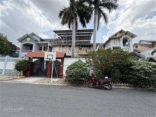 Chính chủ gởi lô đất vàng khu biệt thự bên sông hiệp bình chánh tp thủ đức dt đất 395m ( 15 x 26 )