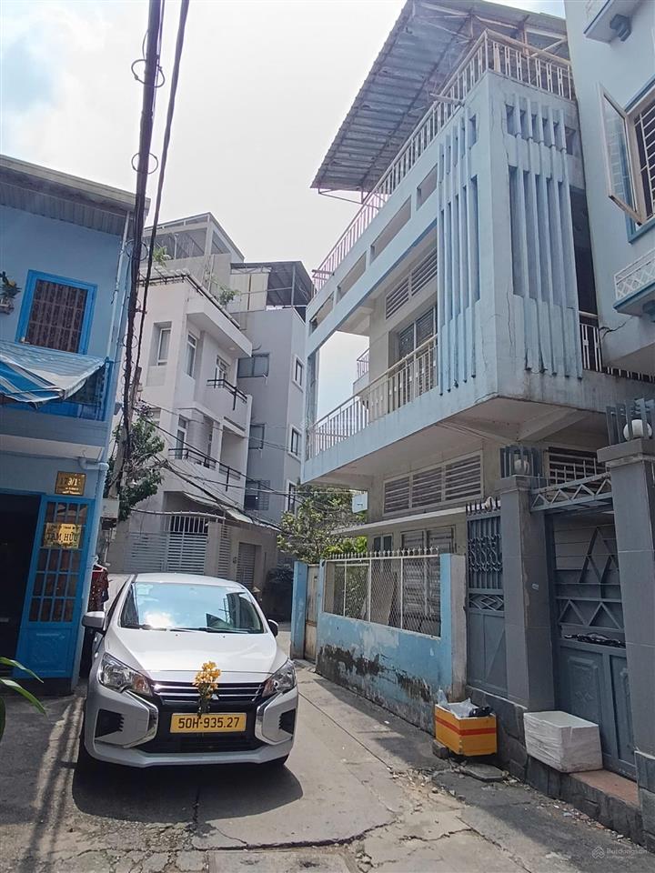 Ngay ngã tư hàng xanh, bán nhà 1 trệt 1 lầu (5,68x14m) đường bạch đằng, p15, bình thạnh