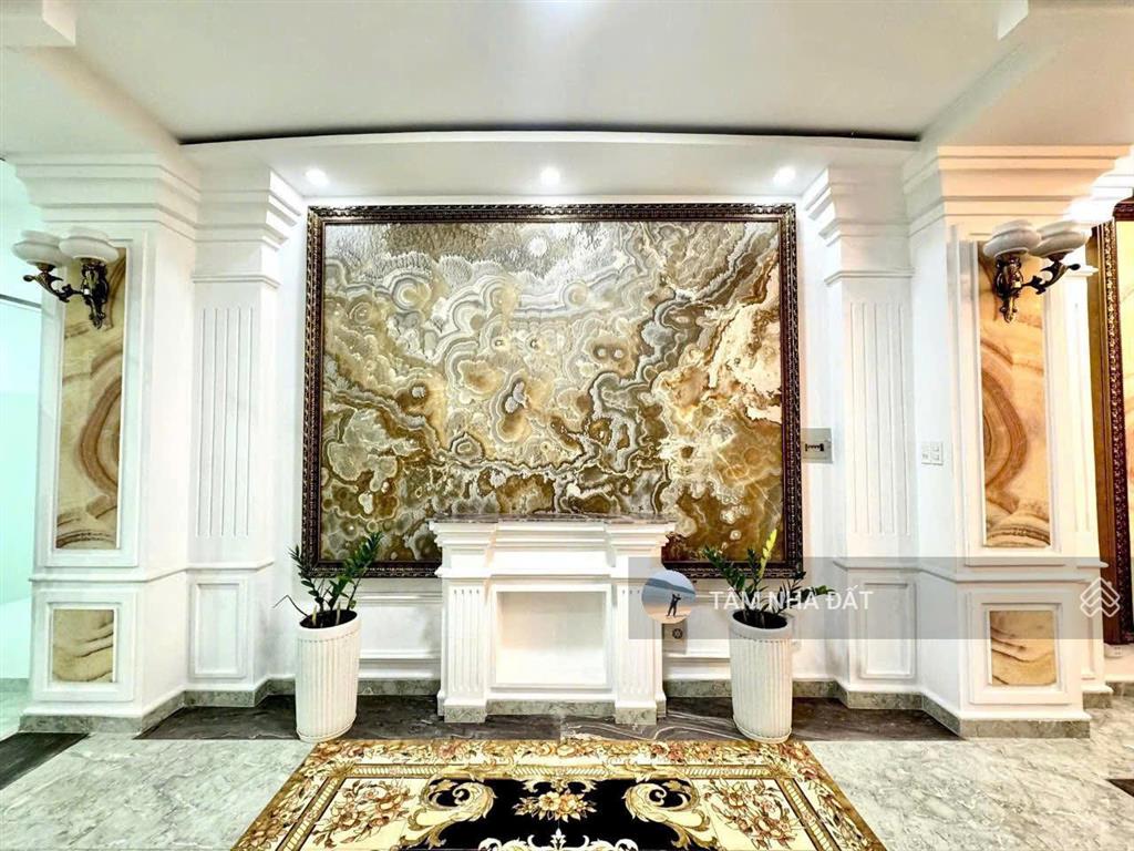 Ngay tttm emart gò vấp bán nhà đẹp phan văn trị 5x17m (cn 83m2, 313m2 sàn) 5 tầng thang máy