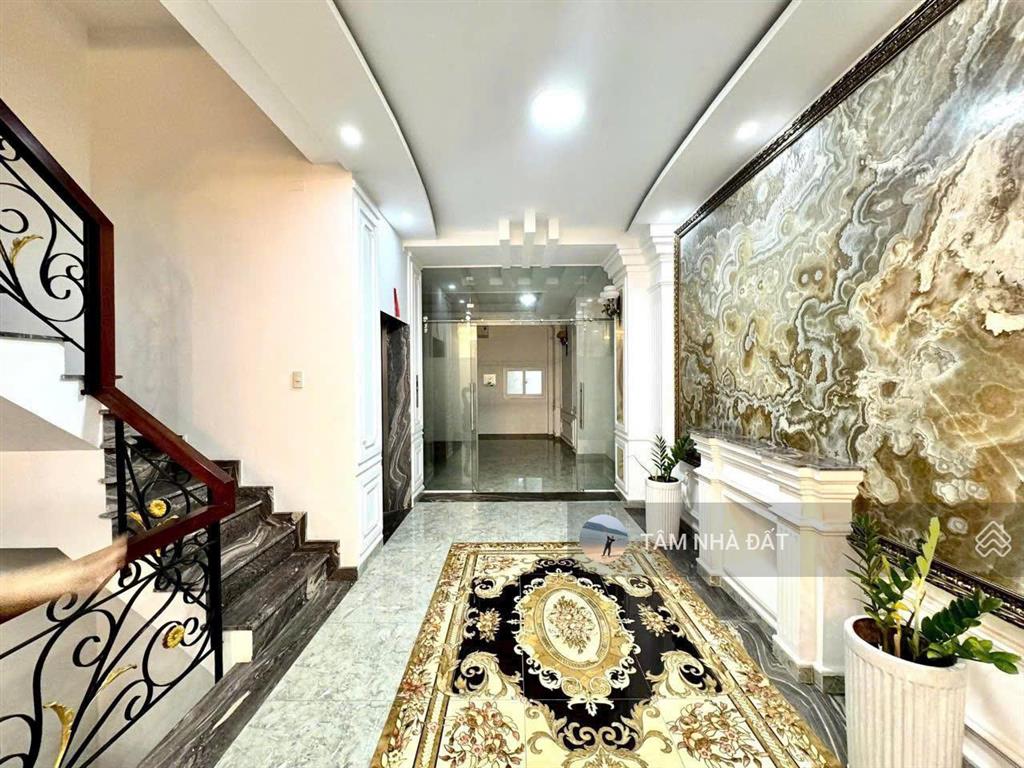 Ngay tttm emart gò vấp bán nhà đẹp phan văn trị 5x17m (cn 83m2, 313m2 sàn) 5 tầng thang máy