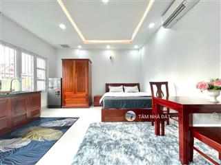 Bán nhà chdv đường bạch đằng f15 bình thạnh (4,9x13m)5 tầng hoàn công đủ8 phòng full nội thất