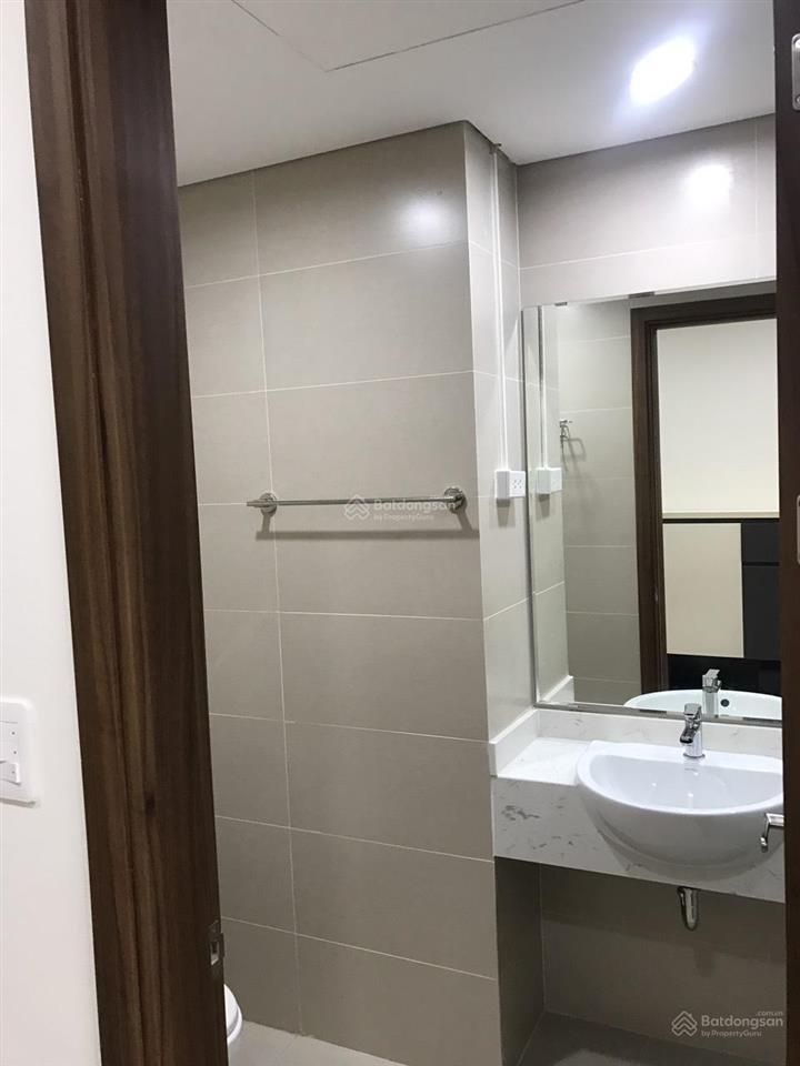 Bql cho thuê cc n04  hoàng đạo thúy, 2 phòng ngủ, đồ cơ bản và đủ đồ, giá 18tr/th o,985.231.893