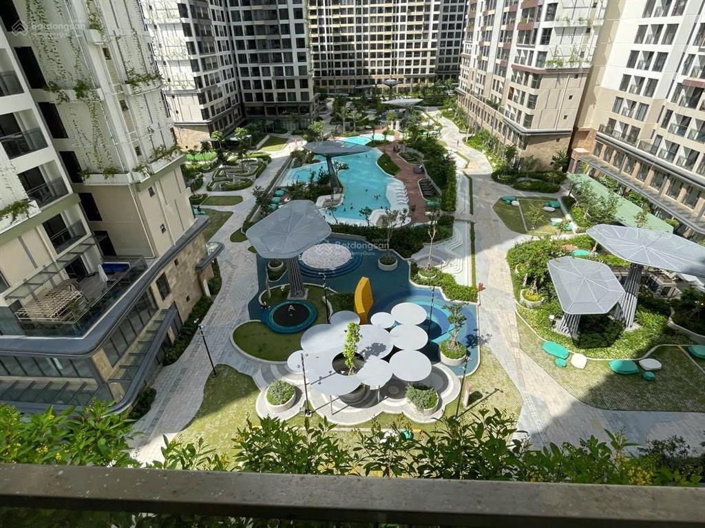 Sở hữu ch 1pn+ view hồ bơi giá 3 tỷ xx lumiere boulevard diện tích 54m2